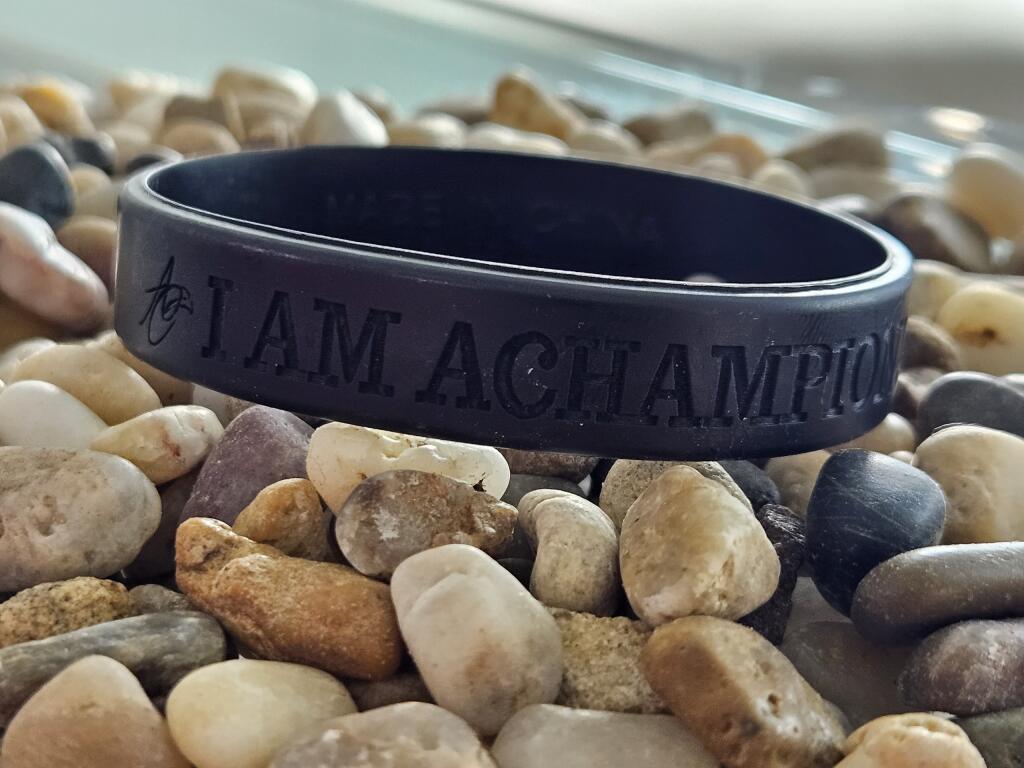 SOAR Affirmation Cards comes  with a convenient wrist band, you can take positivity wherever you go, feeling the affirmations in your hands whenever you need a boost. Elevate your daily routine with these inclusive affirmation cards and soar to new heights of self-belief!